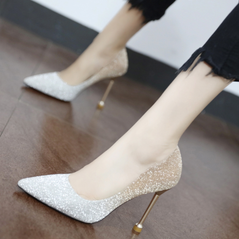 Gradually layer stiletto heels 2021 spring new French girl pointed sexy Net red shoes wedding shoes dress dress