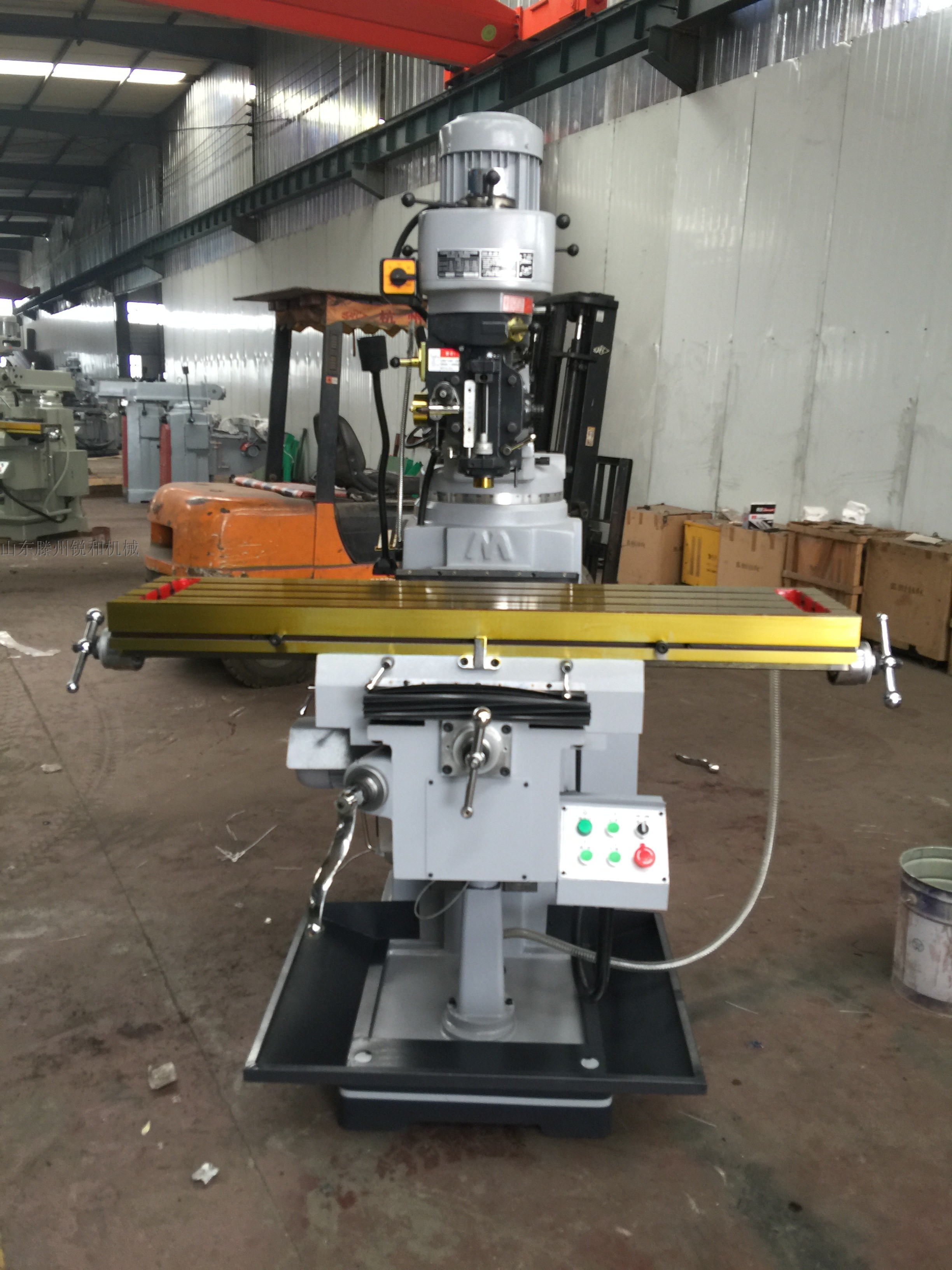 The factory supplies Fengbao No 3 No 4 turret milling bed 5HW Taiwan Taizheng Battery milling bed Small vertical and horizontal dual-use milling bed