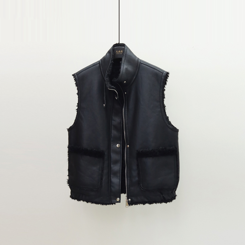Black Stand-Up Collar High-End Leather Vest for Women, Winter 2026, Reversible Leather and Fur Integrated Lamb Wool Thickened Sleeveless Coat