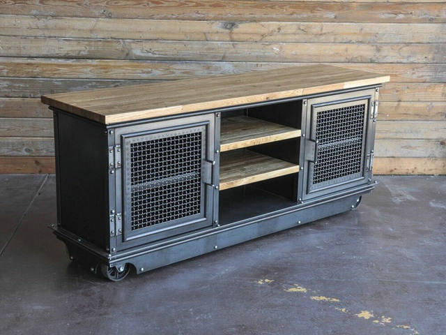 European retro style distressed iron floor-standing decorative cabinet