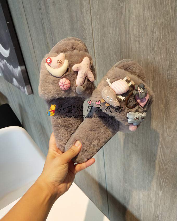 Japanese GP piglet cute plush indoor warm slippers non-slip bottom one word slippers cartoon home shoes women