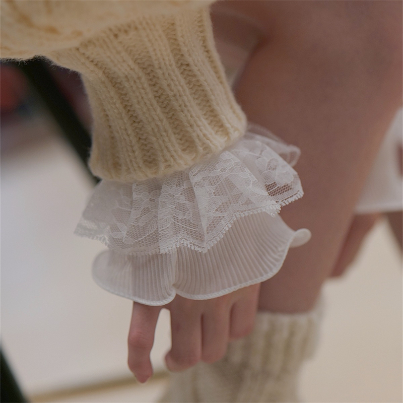 Spring and Summer Korean Style Girl's Lace Trim Fake Sleeves Trendy and Beautiful Sleeve Covers for Women's Sweaters with Short Attached Cuffs
