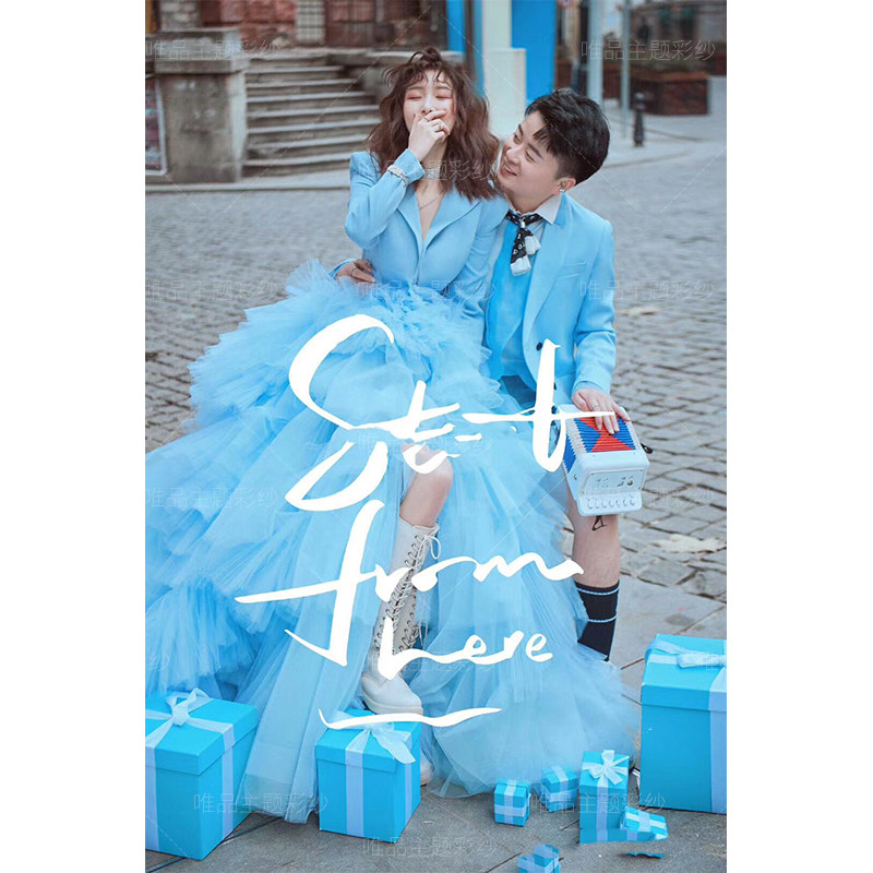 Exhibition new photo studio theme clothing travel street photography wedding photography color gauze couple seaside photo suit dress