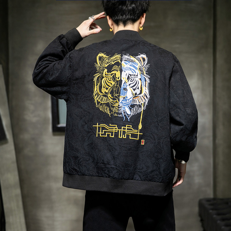 Chinese style men's embroidered baseball uniform jacquard men's 2021 spring new embroidered tiger head jacket large size jacket trend