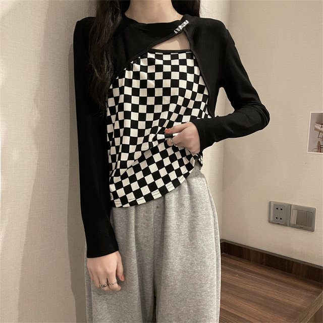 Fake two-piece checkerboard short top women's spring autumn winter 2021 new sweet hot girl long-sleeved bottoming shirt
