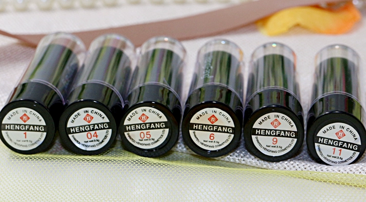 9,9 Son môi mờ giữ ẩm lâu không dễ làm mất màu bột đậu màu bưởi - Son môi black rouge a37