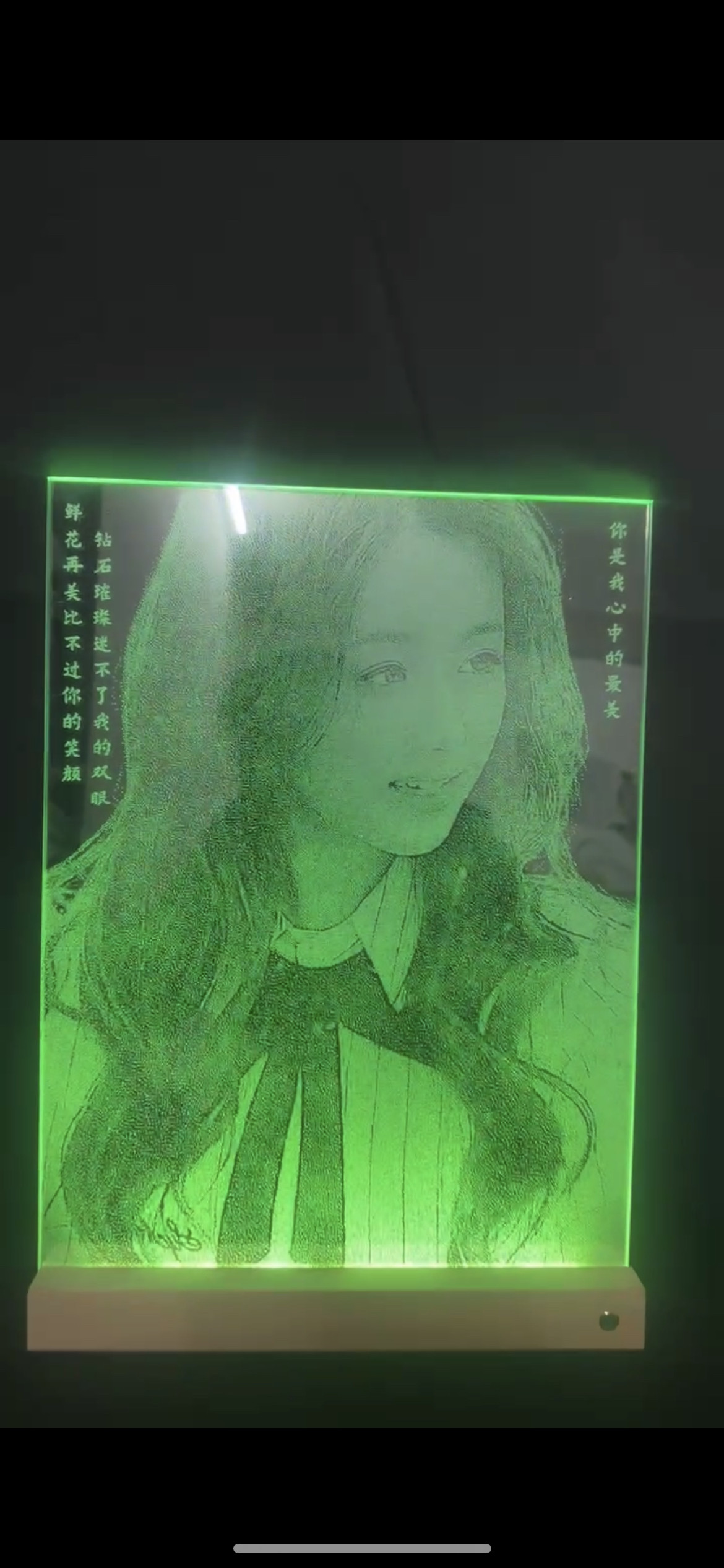 锤爆朋友圈！真人照片锤子画琉璃敲击画居然能定制？非遗绝活变身情侣神级礼物💘-相册-淘宝好物网