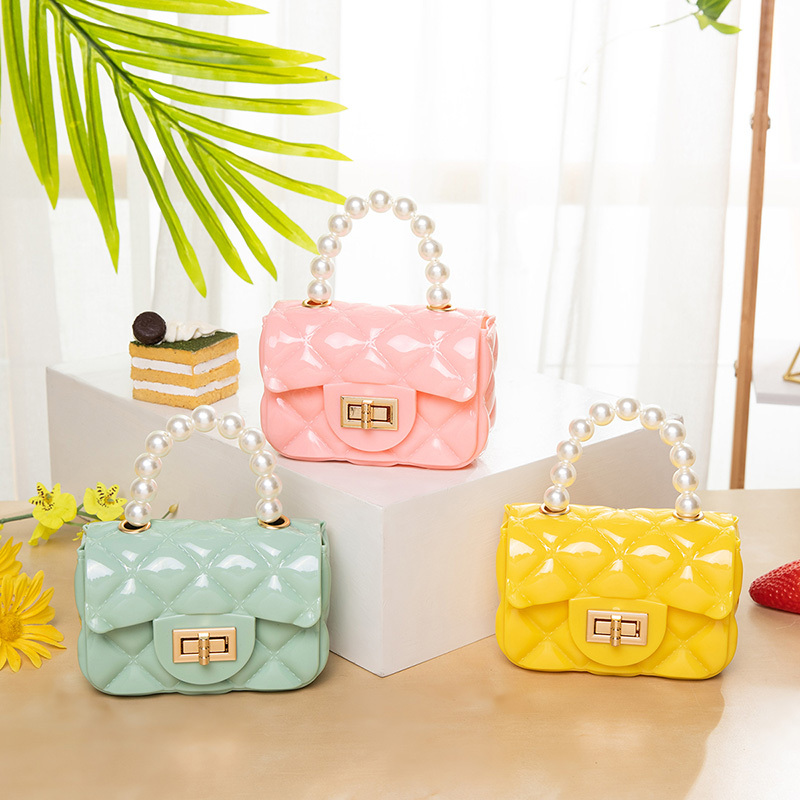 Children's Bags 2026 New Style Girls' Handbags, Crossbody Bags, Pearl Quilted Chain Bags, Versatile Pearl Chain Bags