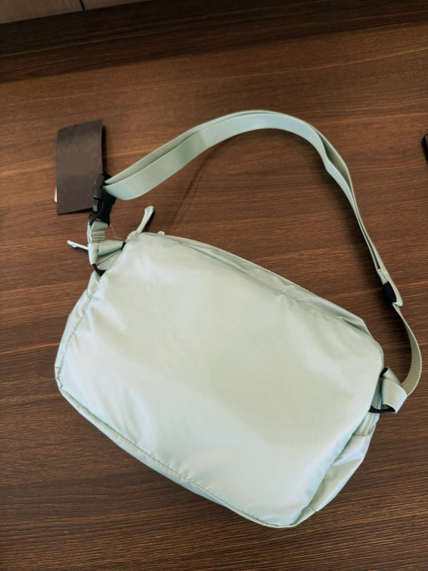 61206 New 6L Nylon Crossbody Bag Lightweight Commuter Shoulder Bag Casual Light Outdoor Waterproof Couple Sports Bag