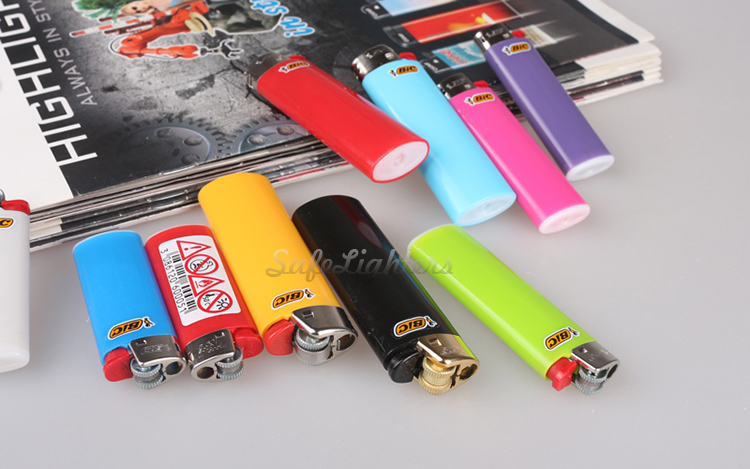 Pháp gốc BAK BIC nhẹ hơn cá tính sáng tạo nam J3 dùng một lần j5 đá mài đá lửa ròng rọc j6 đóng hộp - Bật lửa batluario