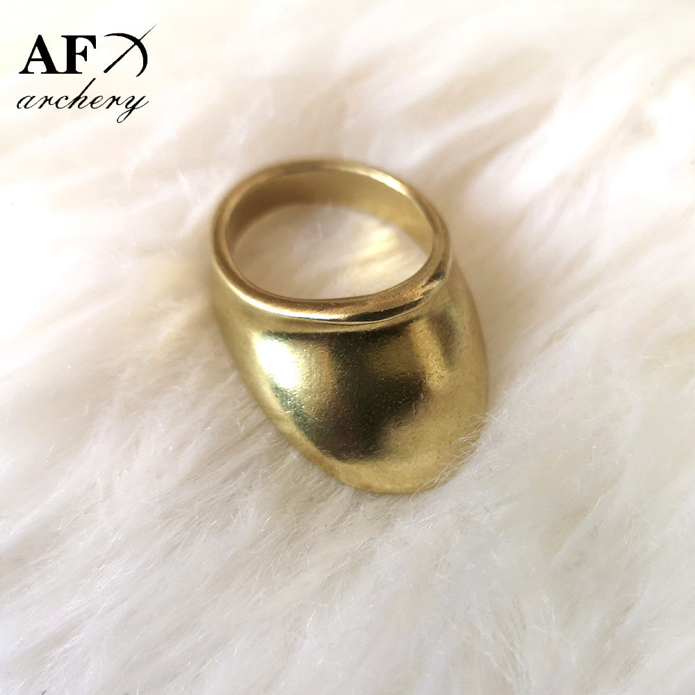 Flying Ah Fei bow and arrow Traditional bow Shooting archery protector Slope-shaped copper wrench