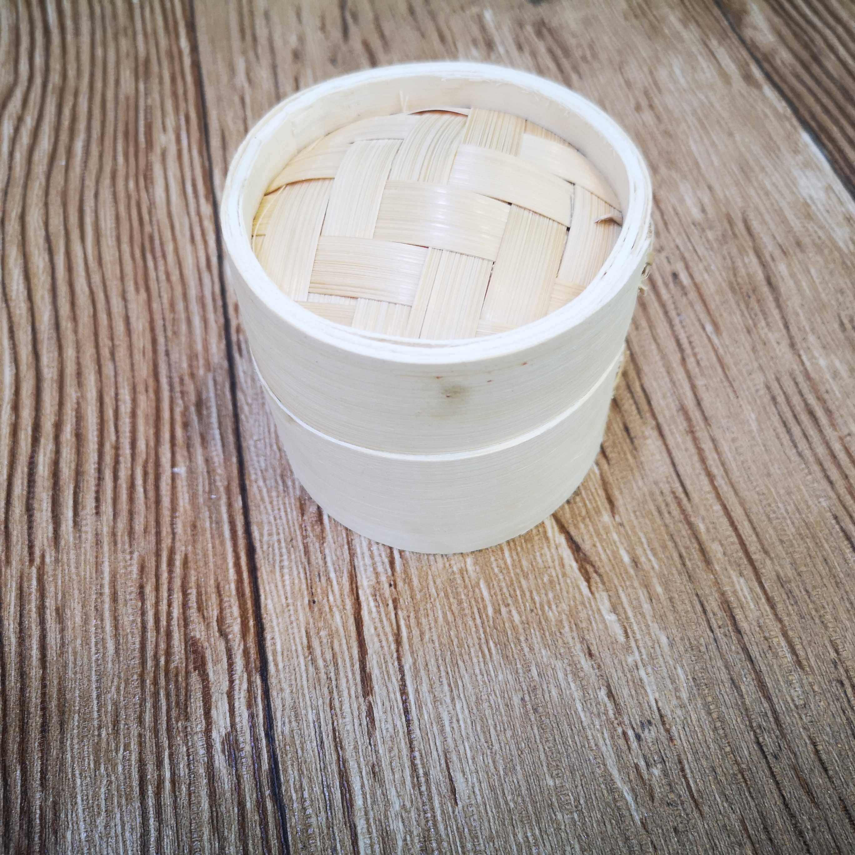 Japanese bamboo bamboo bamboo bamboo bamboo snack basket handmade mini steam cage decorated