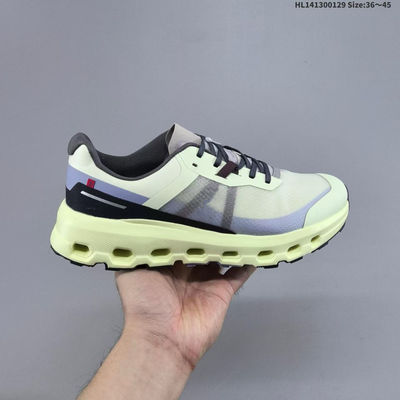 The new classic outdoor trail running shoes, breathable mesh sports shoes, men's and women's casual, shock-absorbing and wear-resistant travel shoes are lightweight