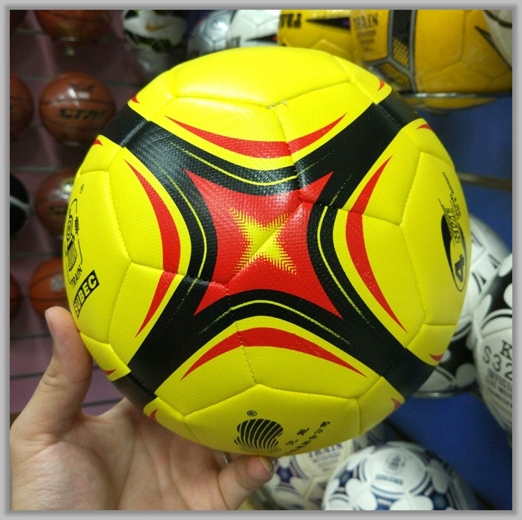 Ballon de football - Ref 6987 Image 24