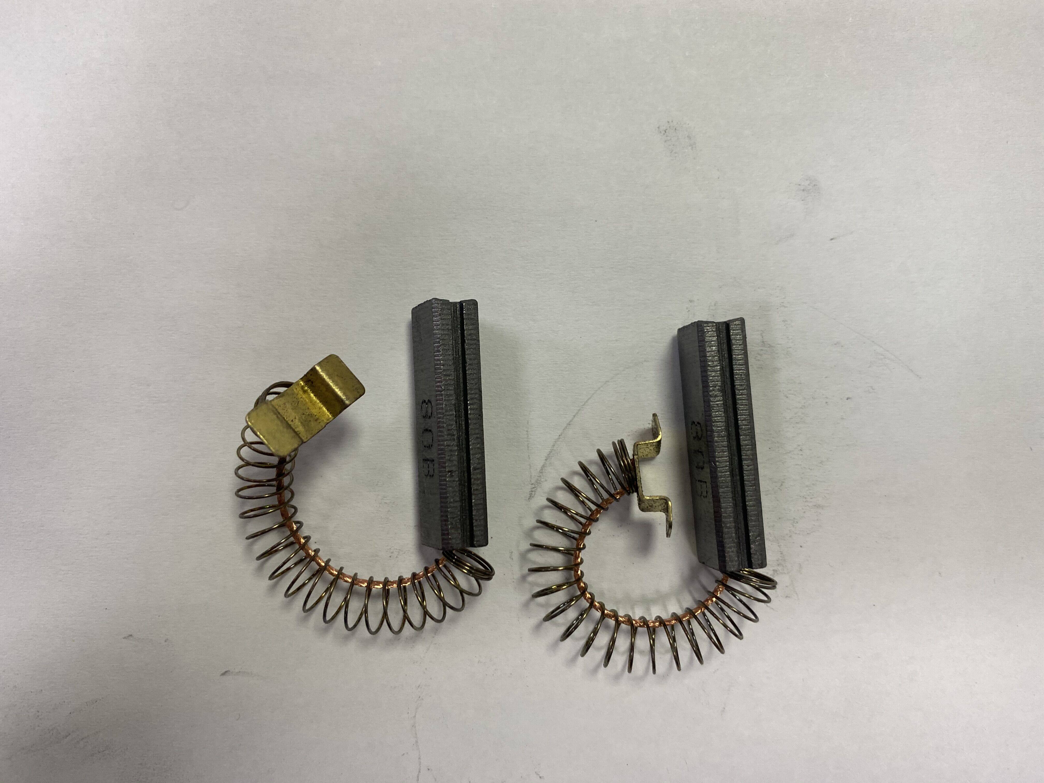 Boyu card automatic suction line head shearing line machine suction wind motor motor carbon brush universal other brands