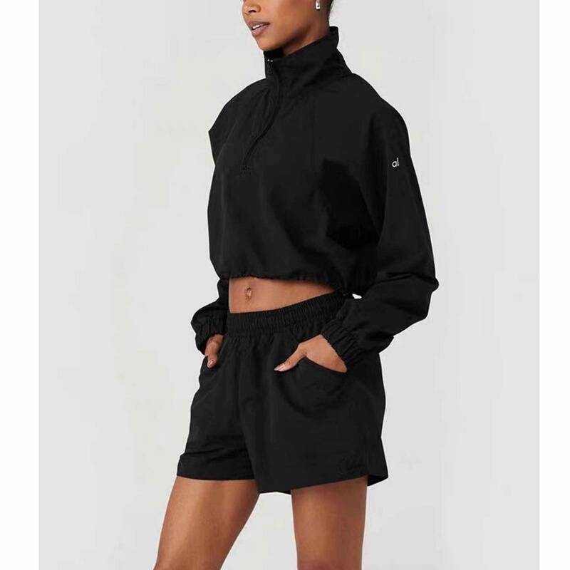 Song Jia Airport Style Windproof and Sun-Protective Half-Zip Long-Sleeve Top and Shorts Casual Set Song Jia Airport Style Windproof and Sun-Protective Half-Zip Long-Sleeve Top and Shorts Casual Set