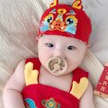 中国红满月服婴童店的LOGO