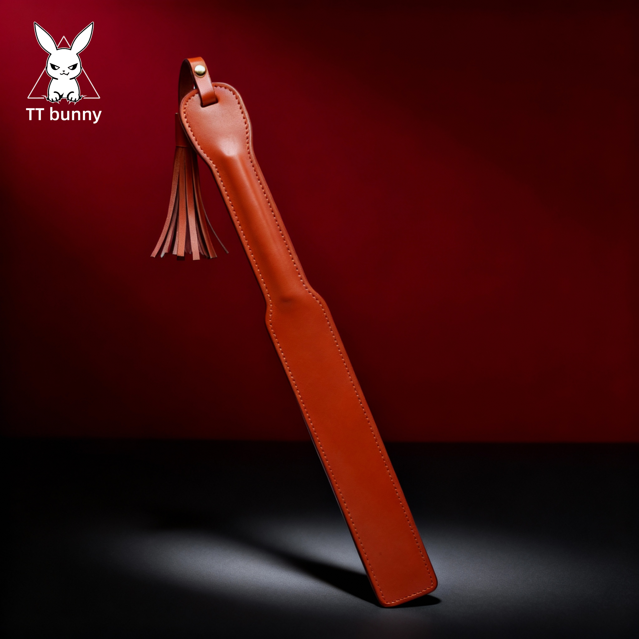 解密九尾皮鞭背后的多元身份