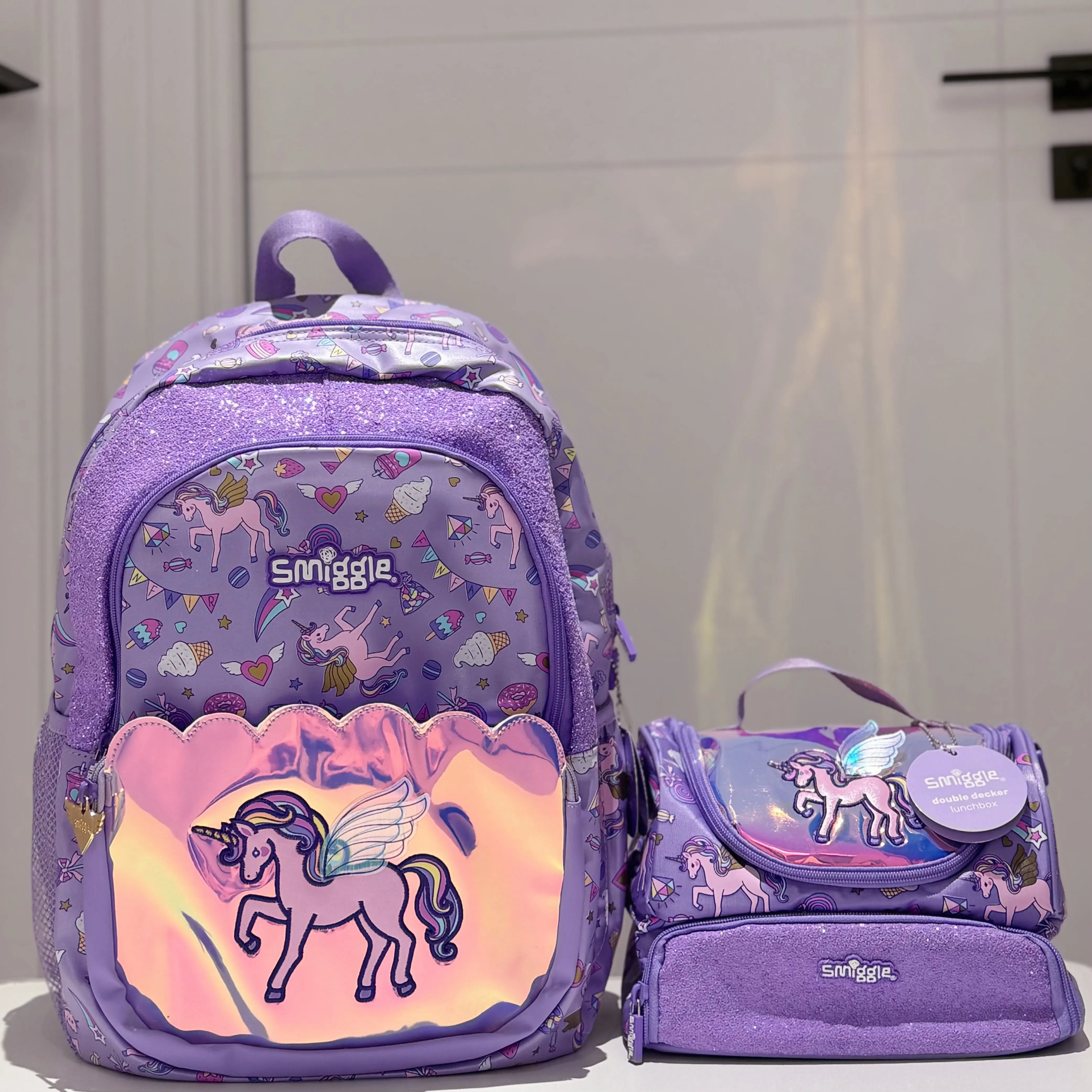 Австралийская школьная сумка Smiggle розовая лазерная лошадь через плечо многофункциональное хранение 1–6 первоклассников рюкзак набор для еды