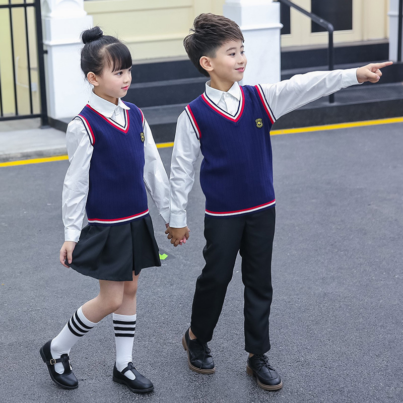 Children's knitted vest spring and autumn sweater 8 students V-neck vest 15 years old 9 boys and girls sweater 4 red, yellow and Tibetan blue