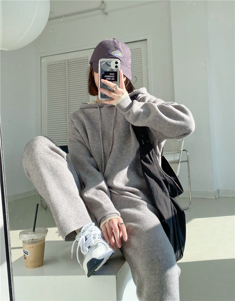2021 Autumn Winter New Fashion Casual Lianhood Sweatshirt Knit Suit Women Sloppy Pants Two Sets Little Subs