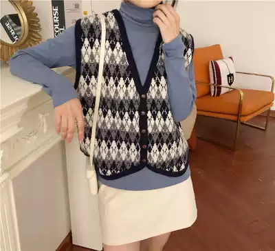 2021 spring and autumn retro literary plaid vest vest sweater women's loose V-neck sleeveless vest knitted cardigan