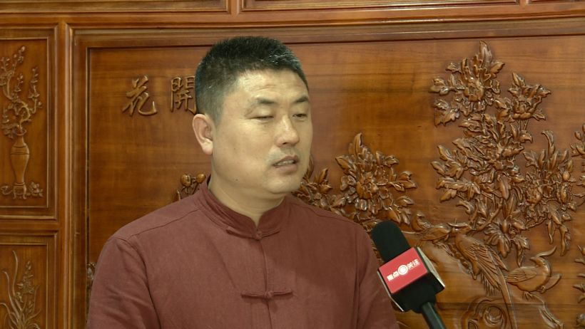 央视《焦点关注》采访青岛市城阳区永谊康小儿推拿江向世院长