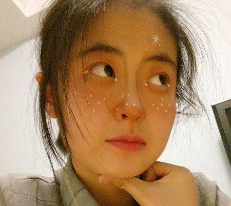 玫 凯妮珂 Bút kẻ mắt màu trắng tinh khiết màu bút kẻ mắt dạng kem mờ không thấm nước không nở bên trong bút kẻ mắt cos - Bút kẻ mắt kẻ eyeliner cho mắt mí lót