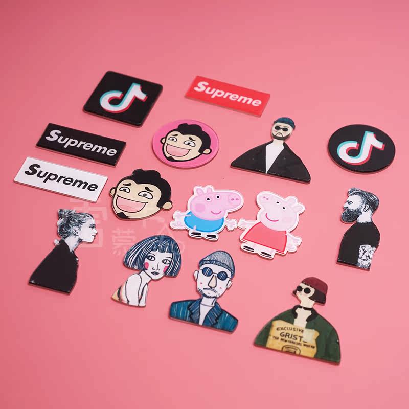 DIY Crystal Glue Acrylic Accessories Hanging UV Epoxy Filling Decorative Piece Piggy Peppa Killer is not too cold