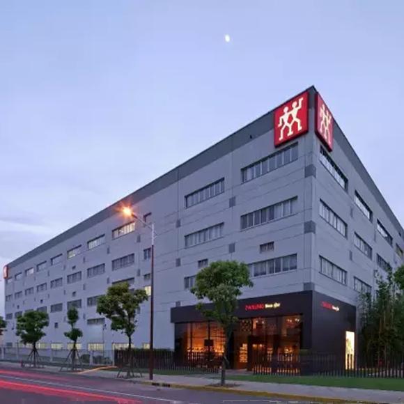 德国厨具竹木餐具直销店的LOGO