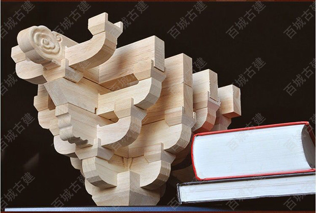 Dongyang wood carving Chinese-style solid wood carving antique retro decoration bucket arch construction project solid wood seven step flat body corner arch