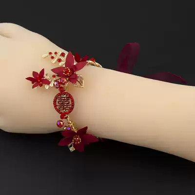 Wrist flower red Chinese style show bracelet newcomer Wedding Bride wedding bridesmaid sister group happy hand flower