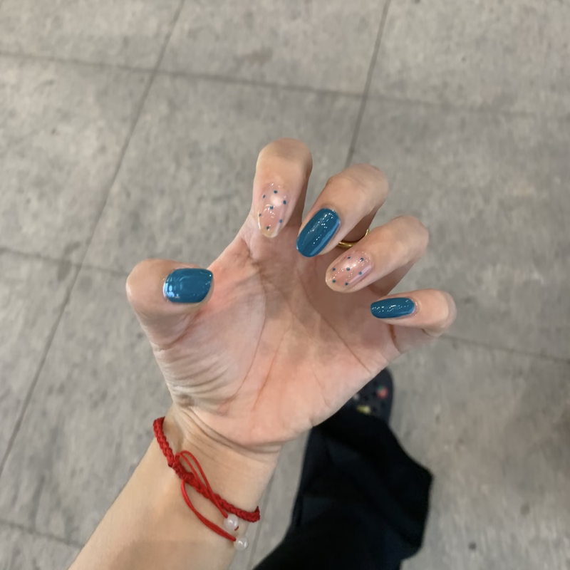 Purely Handmade Wearable Nails, Summer Blue, Super White-Enhancing Polka Dot Cat-Eye Manicure, Ready-Made Nail Patches for Pregnant Women and Students