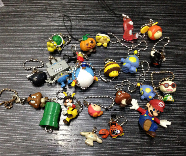 Out of print spot Super Mario Nintendo Uncle Mario cartoon peripheral pendant paint off the egg