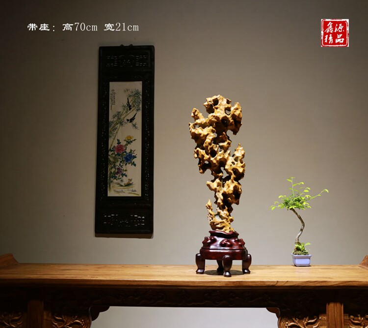 Lingbi stone Taihu stone exquisite stone sightseeing stone natural original stone hall Fengshui stone landscape stone