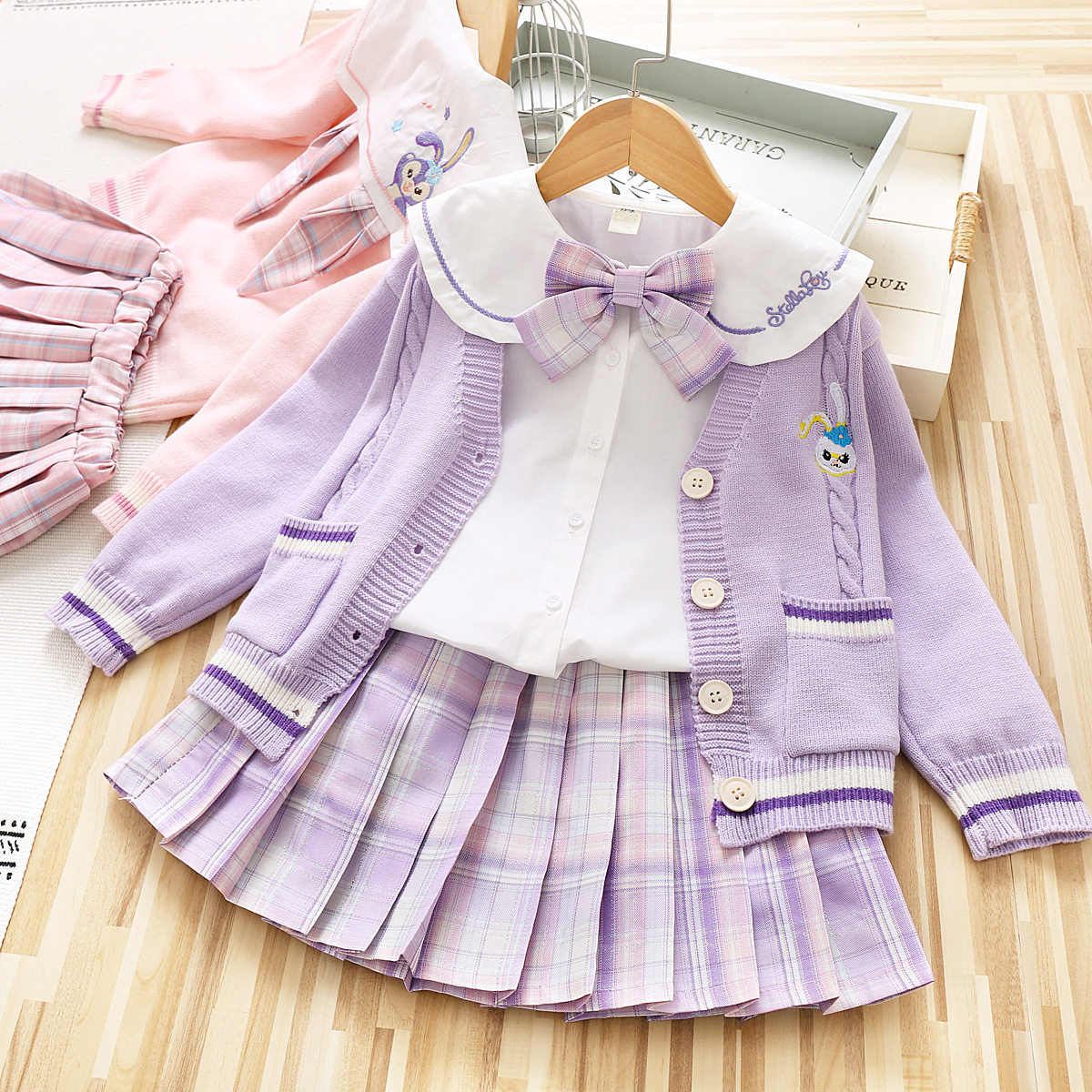 Girls Jk Set 2022 Spring and Autumn New Star Delu Kashirt Skirt for Children's College Wind Three Pieces