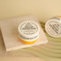 Зенг, маленький взбитый ~ твердый Janeiro Caramel Coconut Cocout Body Milk Milk Cream Образец 25 мл