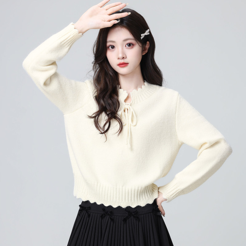 Off-White Round-Neck Sweater for Women, Spring and Autumn 2026 New Style, Loose Lace-Up Knit Top, Short Sweater