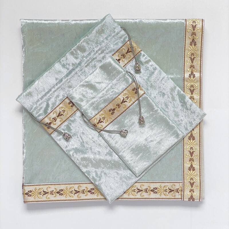 Sky Blue Tarot Card Tablecloth Card Bag Large Bag Velvet Surface Suitable for Waite Tarot Cards Sky Blue Tarot Card Tablecloth Card Bag Large Bag Velvet Surface Suitable for Waite Tarot Cards