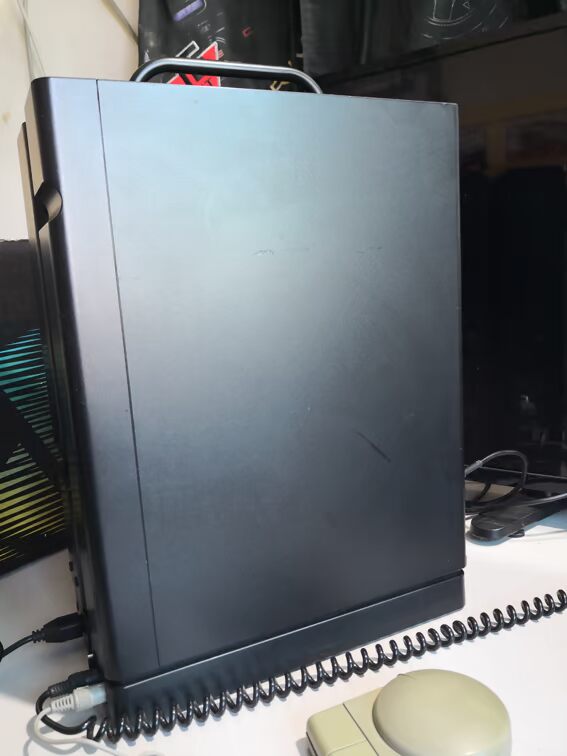 Sharp X68000 phiên bản phát hành đầu tiên của cỗ máy trò chơi cổ xưa năm 1987 CZ-600C để gửi tàu tuần dương vũ trụ - không - Kiểm soát trò chơi tay cầm chơi fifa online 4