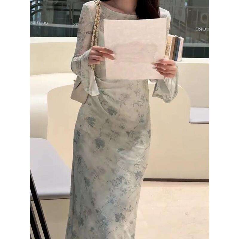 New Chinese-Style Green Floral Long-Sleeved Dress, Early Autumn 2025 New National Style Women's Fitted Waist-Cinching Long Dress