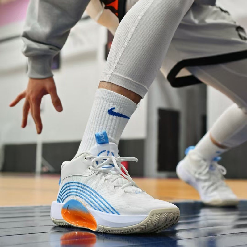 Jordan Jumpman 2021 Men's White and Blue Fashionable Wear-Resistant Breathable Mid-Top Basketball Shoes Fd9908-141