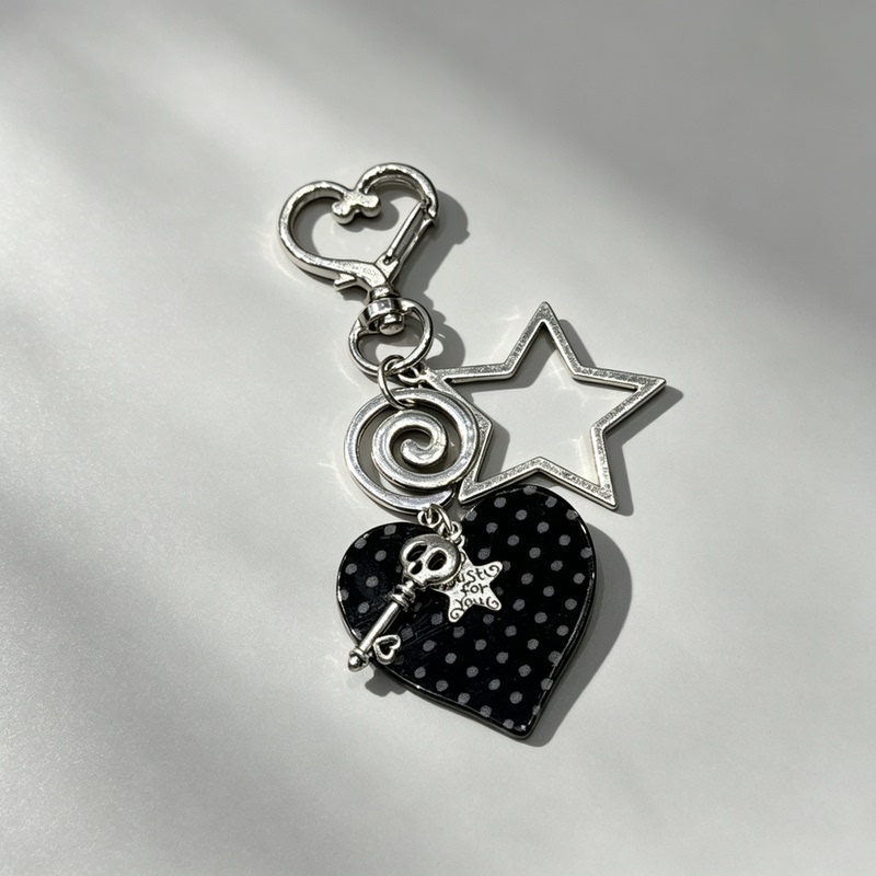 Creative Star Heart Polka Dot Keychain Bag Pendant Handmade Versatile Personalized Student Backpack Zipper Accessory Creative Star Heart Polka Dot Keychain Bag Pendant Handmade Versatile Personalized Student Backpack Zipper Accessory