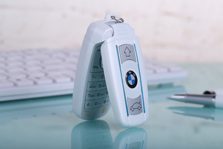 ulcool / V1 nhạc sĩ tài năng mát thời trang lật Business Keychain nhỏ thể thao điện thoại sinh viên xe tùng đứa trẻ nhỏ - Điện thoại di động đt huawei