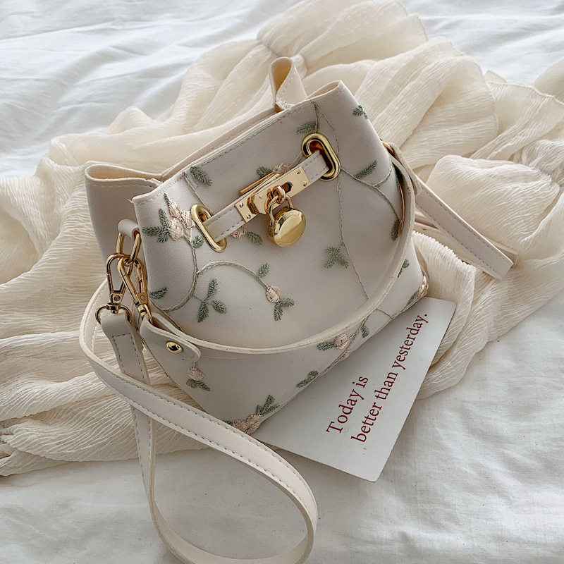 French special cabinet ITCFASHONK new trend fashion soft leather bucket bag texture single shoulder inclined satchel bag