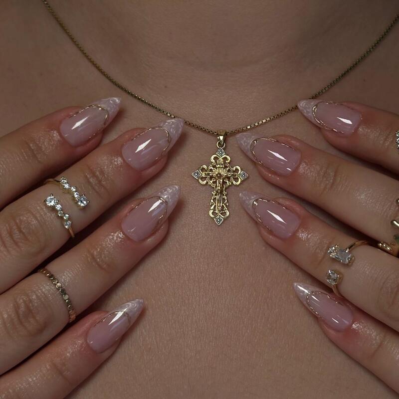 Ugg Hot Girl Nail Tips "Hollywood" New High-End Old Money Style Shell Pattern French Gold-Plated Wearable Nails Ugg Hot Girl Nail Tips "Hollywood" New High-End Old Money Style Shell Pattern French Gold-Plated Wearable Nails
