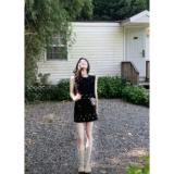 Летний дизайнерский комплект, майка топ без рукавов, юбка, французский стиль, в стиле Шанель, в цветочек