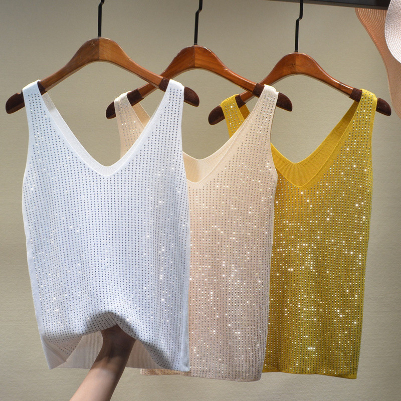 Summer Diamond-Embellished Camisole for Women, Loose-Fitting Ice Silk Outerwear, Short Knitted Base Layer, Shiny and Slimming Inner Wear