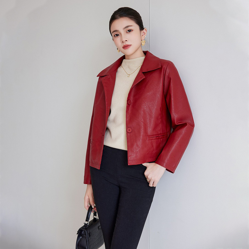 Red Lapel Leather Jacket, Fashionable Short Biker-Style Coat, New Spring and Autumn Slim-Fit Versatile Pu Leather Jacket for Petite Figures