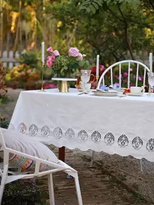 Tablecloth waterproof, oil-proof and anti-scalding Nordic White Hollow Joker retro lace cotton linen hipster long square table mat